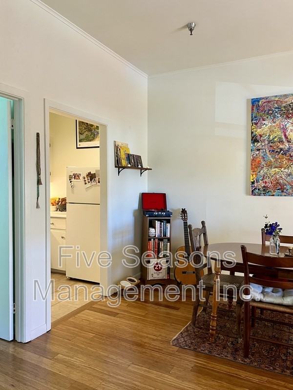 194 North St - Photo 2 of 24