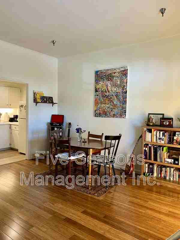 194 North St - Photo 3 of 24