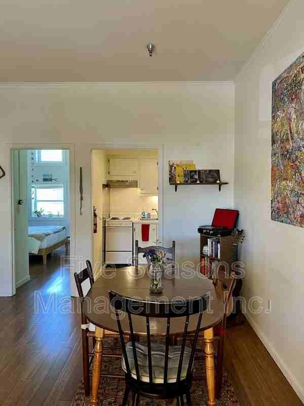 194 North St - Photo 4 of 24