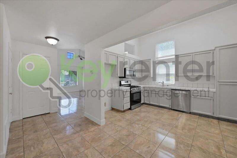 9110 Paseo Grande Way - Photo 7 of 50