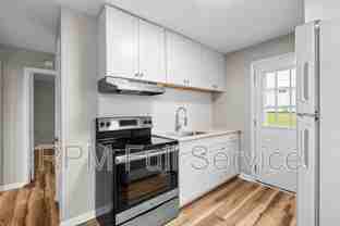 895 W Sharpe Ave #B - Photo 1 of 1
