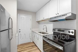 895 W Sharpe Ave #A - Photo 1 of 1