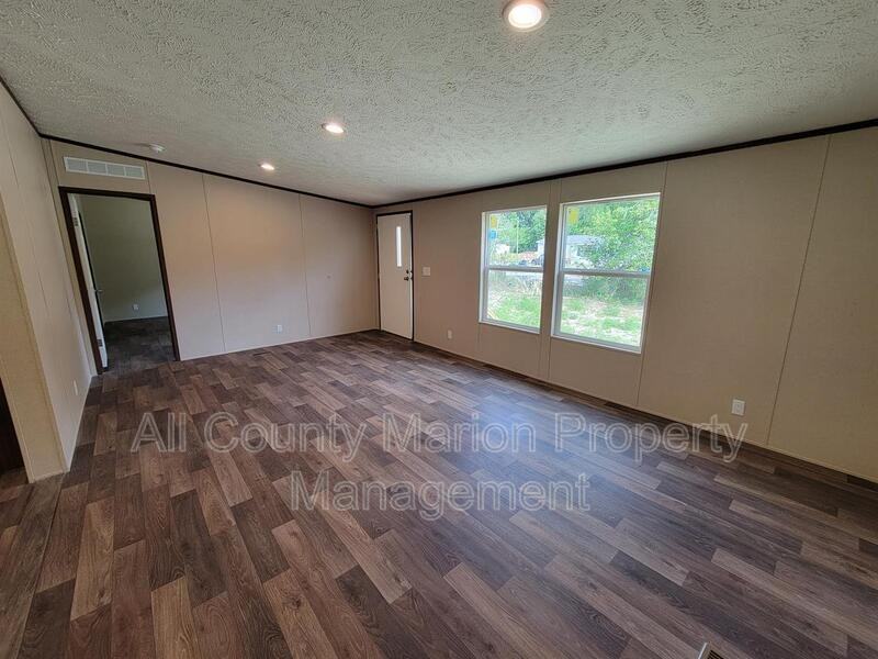 11392 Nw 16th Pl - Photo 2 of 13