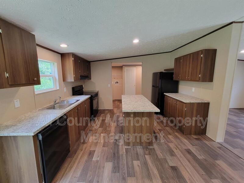 11392 Nw 16th Pl - Photo 3 of 13