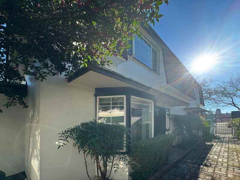 1117 - Photo 2 of 27