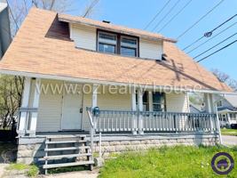 featured image of 1402 Prouty Ave