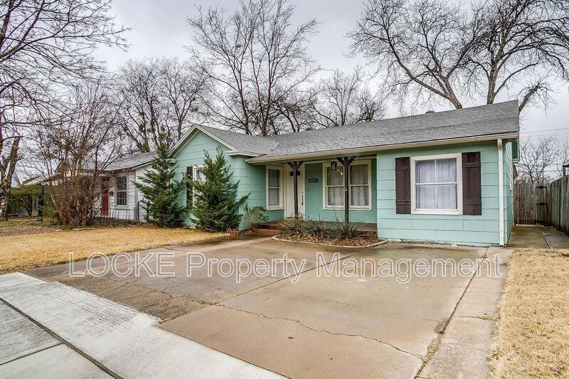 3024 8th Ave - Photo 3 of 23