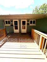 featured image of 8 Parkwood Ave #B