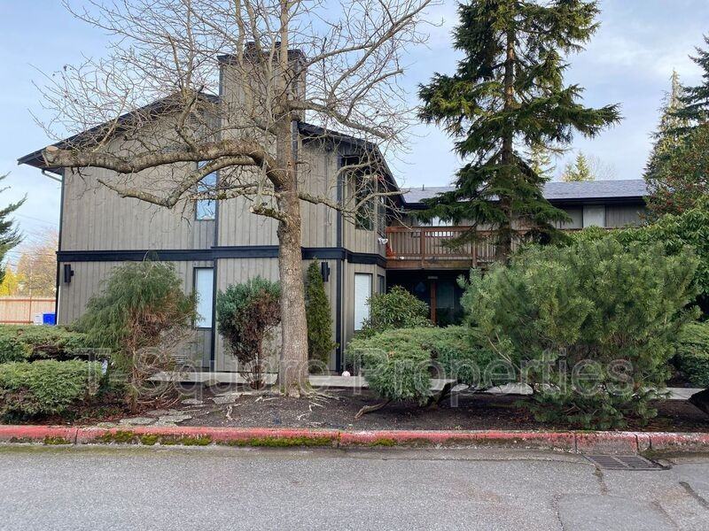 7125 Rainier Dr #1 - Photo 3 of 23