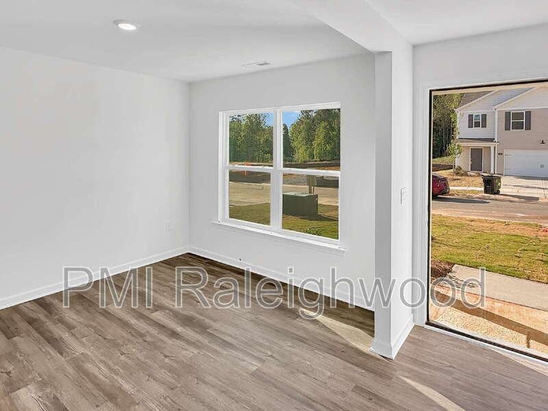 287 Palm Dr - Photo 3 of 35