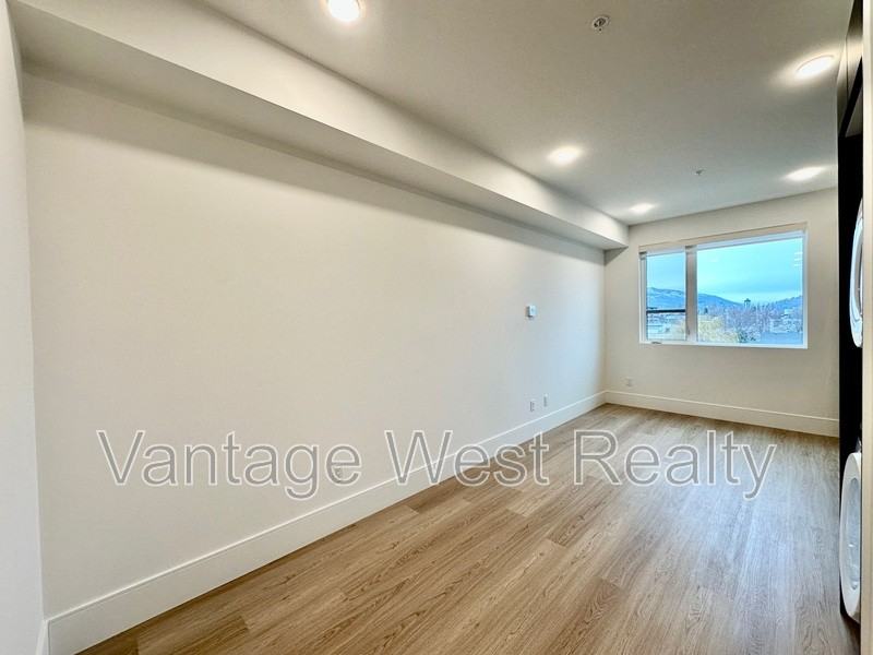 514 Klo Rd - Photo 6 of 17