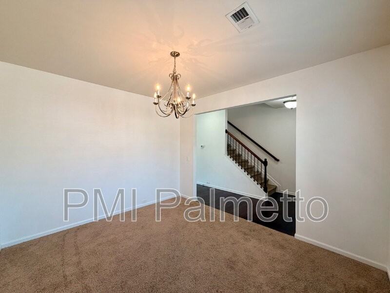 141 Hay Meadow Ln - Photo 6 of 42