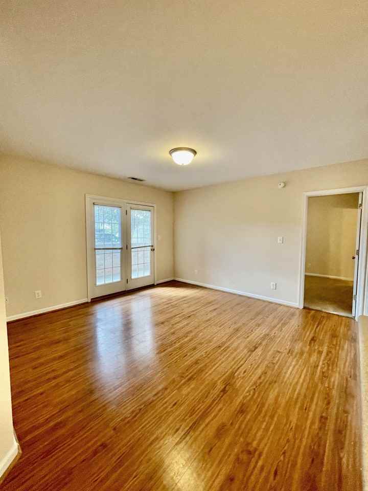 101 Colonnade Street - Photo 5 of 50