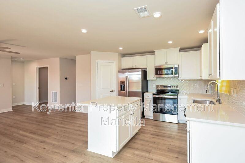 185 Oakleigh Dr - Photo 4 of 16