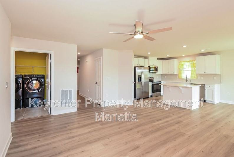 185 Oakleigh Dr - Photo 6 of 16