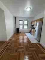 featured image of 1721 Hobart Ave