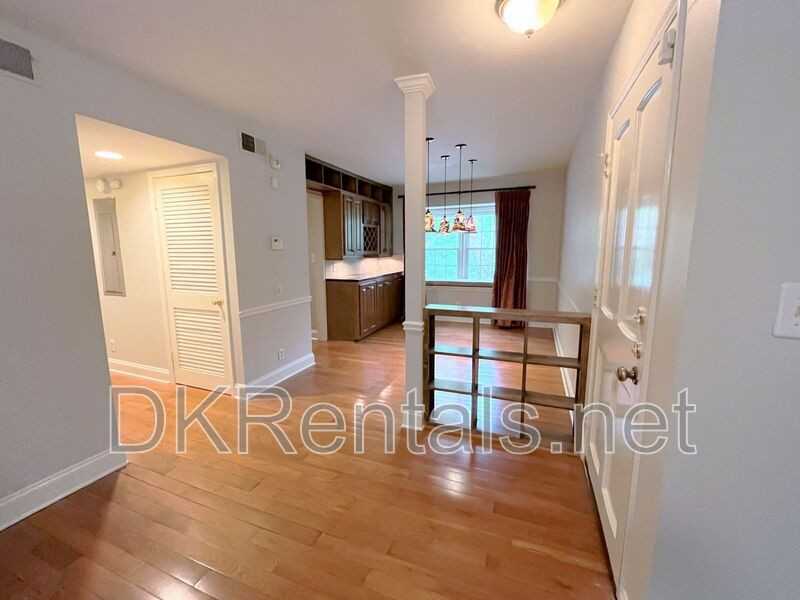 82 Montre Sq Nw - Photo 6 of 46