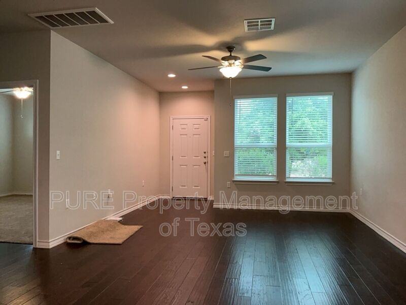 11708 Coyote Call Way - Photo 3 of 35