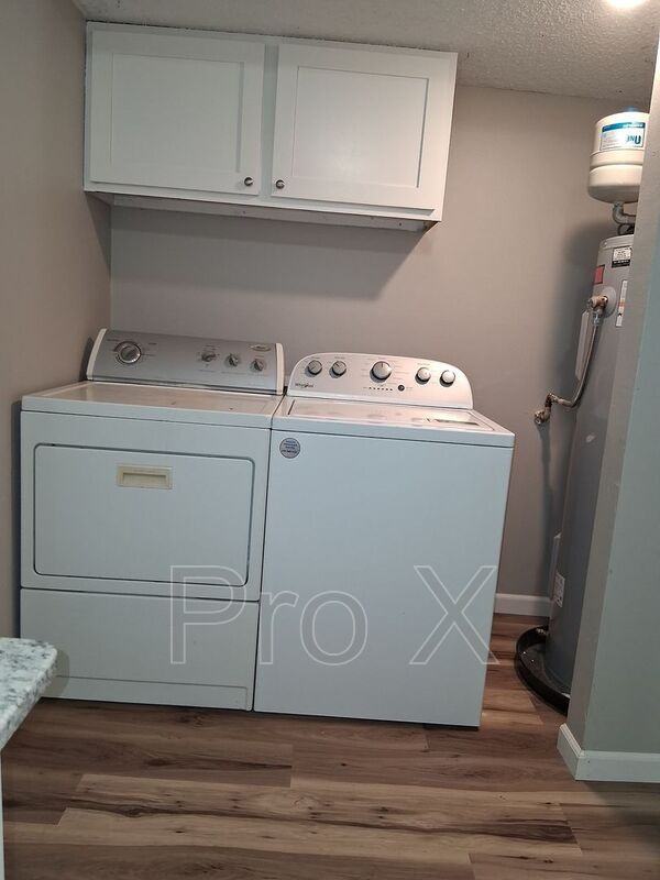 502 N Betty Jo Dr - Photo 5 of 14