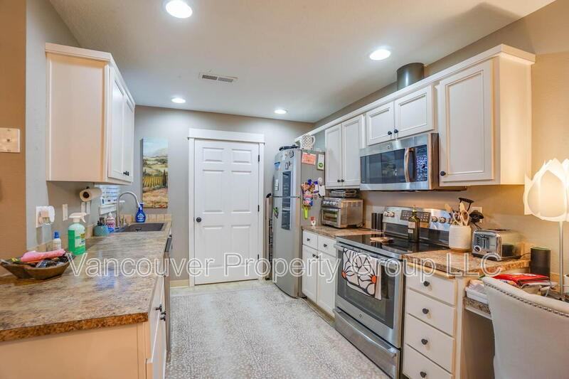 14019 Ne 20th Ave #37 - Photo 6 of 20