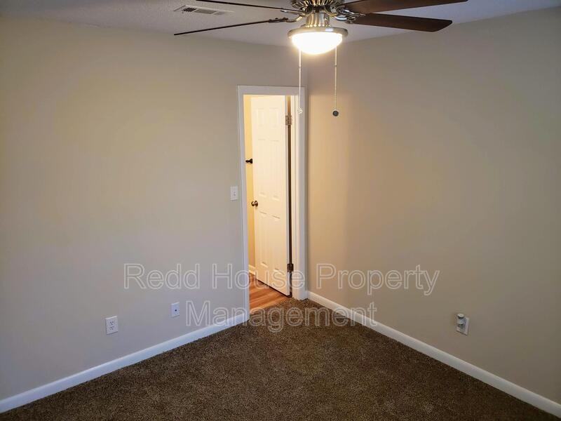 101 Gunter Ln #B - Photo 4 of 7