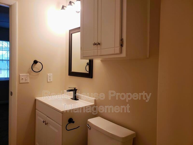 101 Gunter Ln #B - Photo 6 of 7