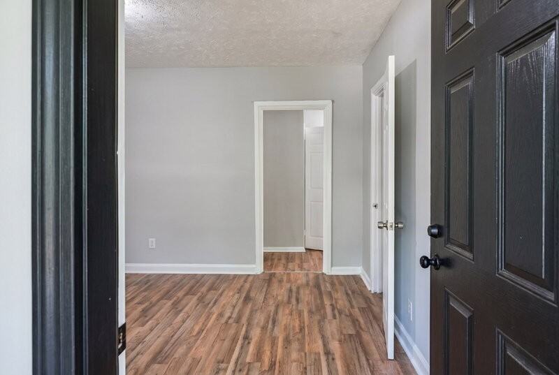 50 Eddy Dr - Photo 4 of 15