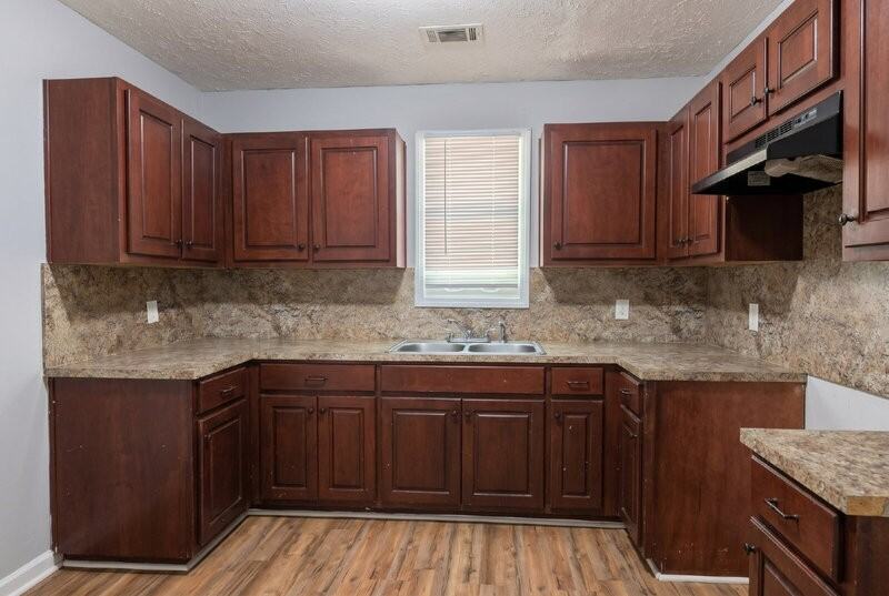 50 Eddy Dr - Photo 7 of 15