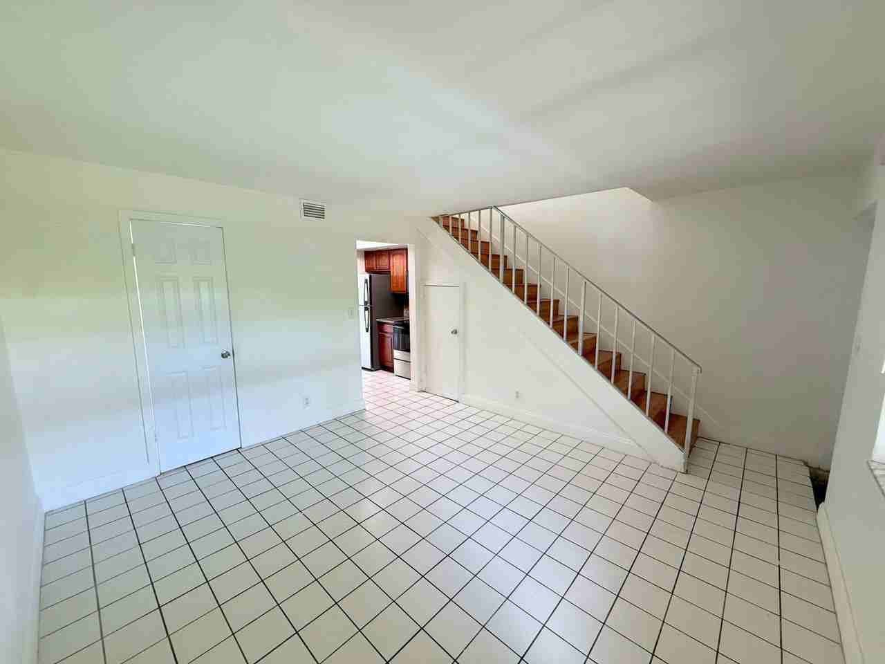 4100 NW 16TH AVE - Photo 4 of 50