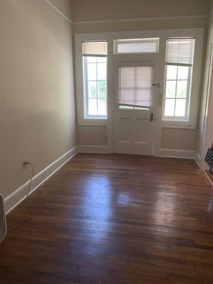 346 Montford Avenue #4 - Photo 5 of 9