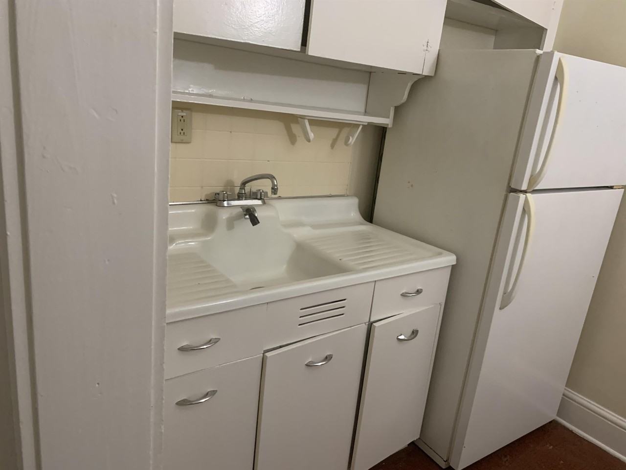 346 Montford Avenue #4 - Photo 7 of 9