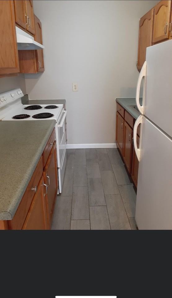 2100 Tamarack Road, Owensboro, Kentucky Building A - Photo 4 of 8