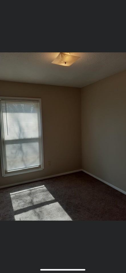 2100 Tamarack Road, Owensboro, Kentucky Building A - Photo 5 of 8