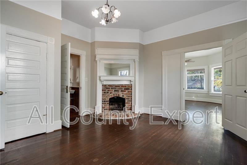 438 Cherokee Ave Se #1 - Photo 2 of 12