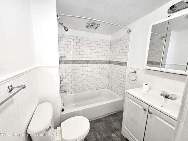 907 Green Ridge Street - Photo 3 of 12