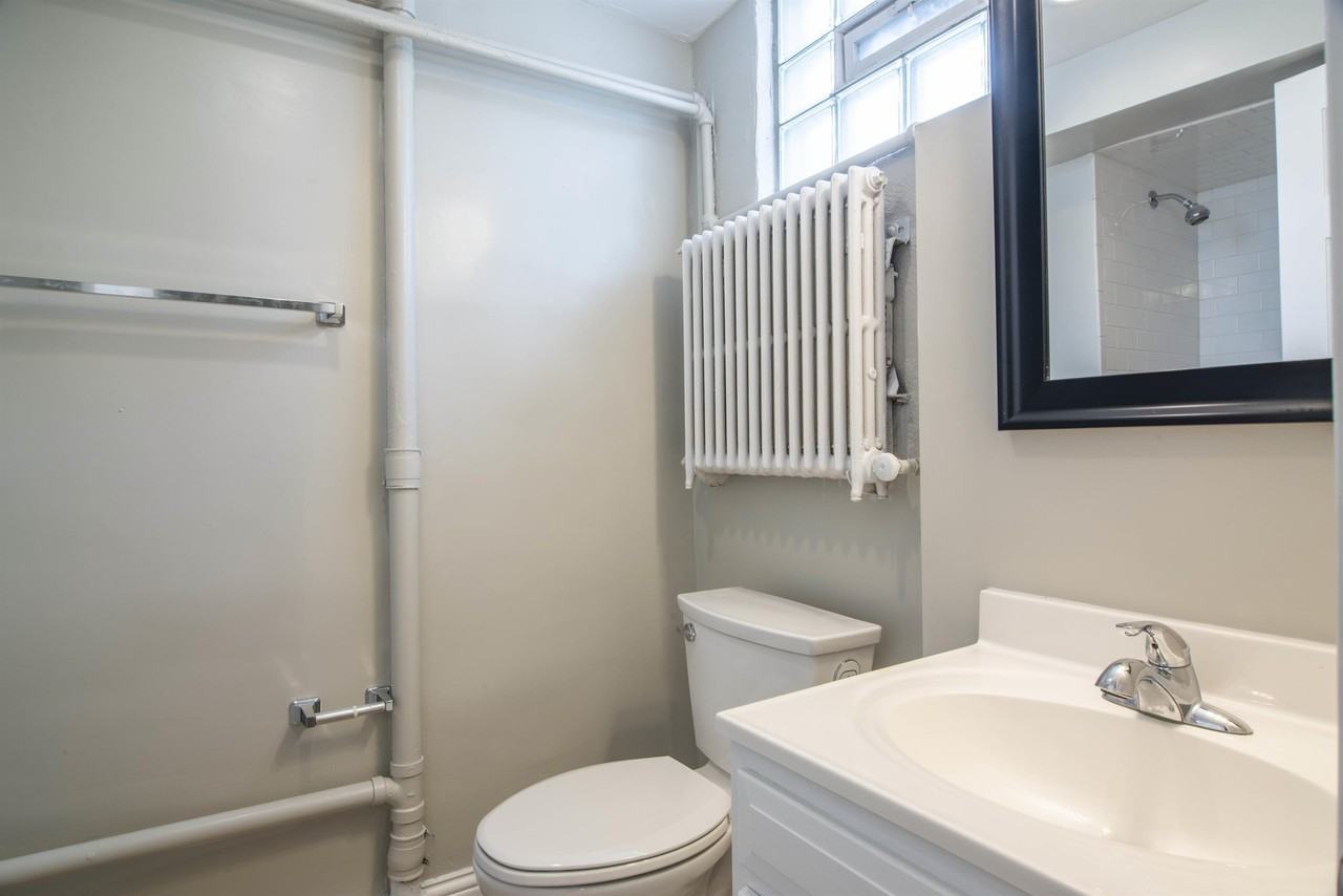 5531 Hamilton Ave. - Photo 3 of 10