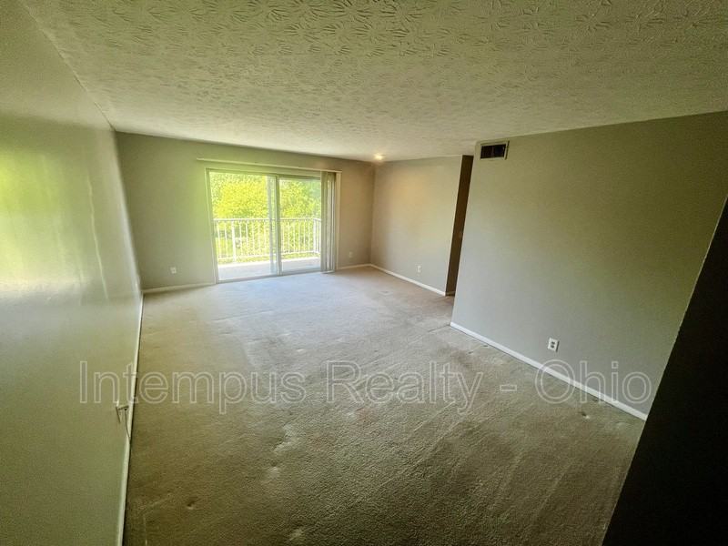 435 Anderson Ferry Rd #11 - Photo 4 of 14