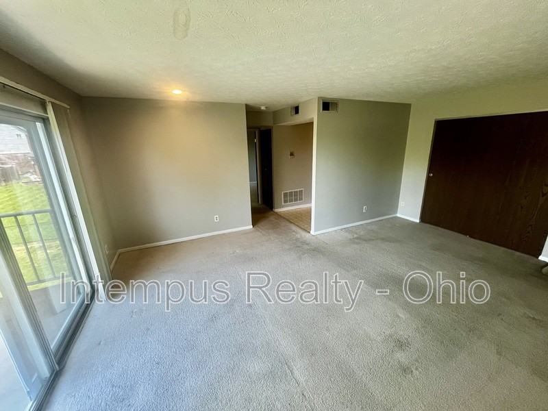 435 Anderson Ferry Rd #11 - Photo 5 of 14