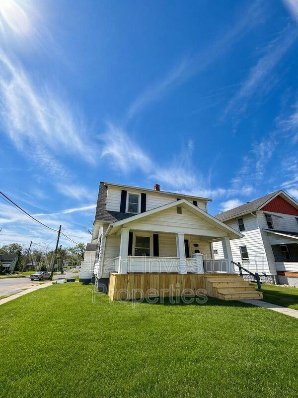 405 N Kenilworth Ave - Photo 6 of 10