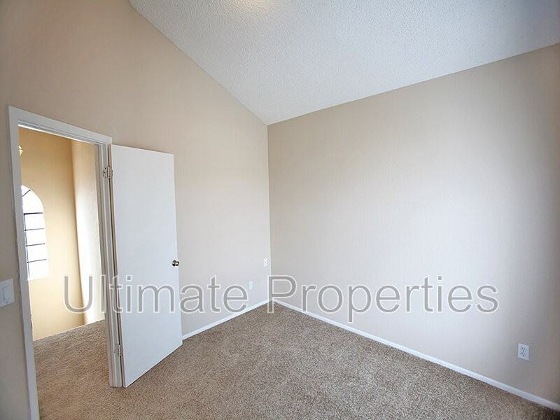 6337 W Turquoise Ave - Photo 7 of 10