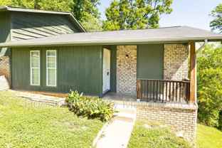 901 Forest Dale Ln #B - Photo 1 of 1