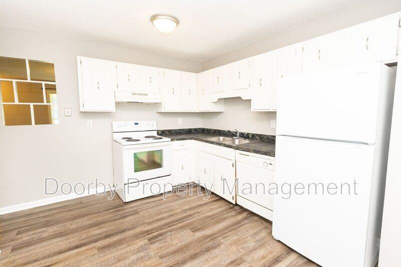 901 Forest Dale Ln #B - Photo 2 of 14