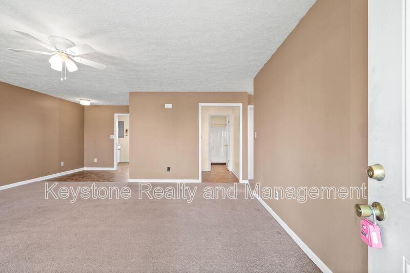 306 Thompsonville Ln #901 - Photo 2 of 10