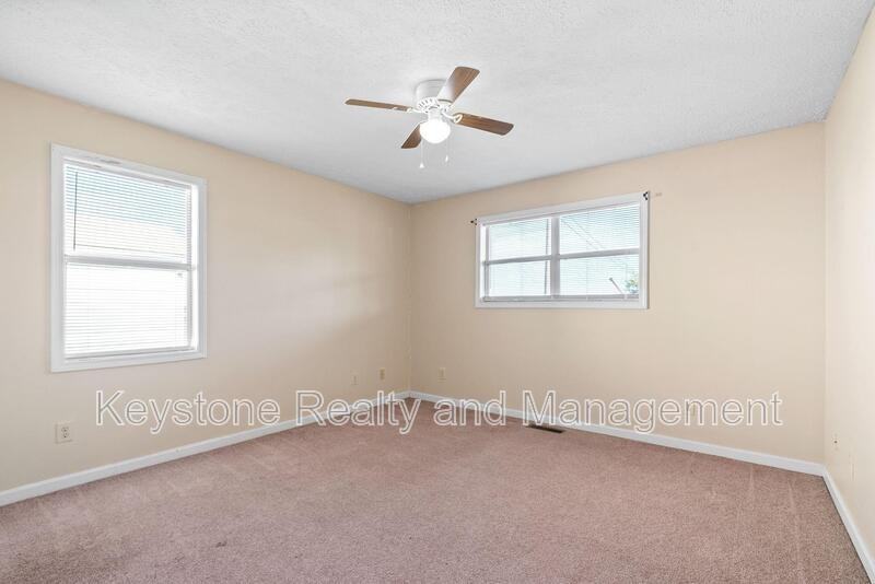 306 Thompsonville Ln #901 - Photo 7 of 10
