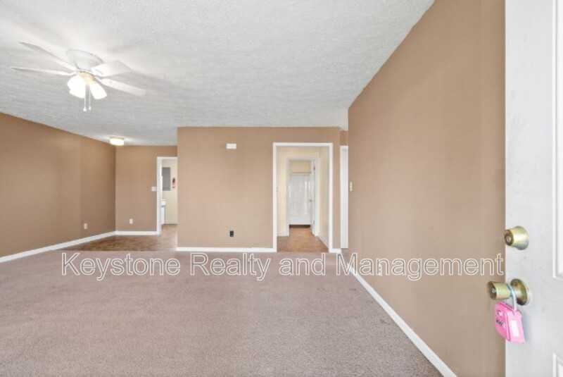 306 Thompsonville Ln #907 - Photo 2 of 16