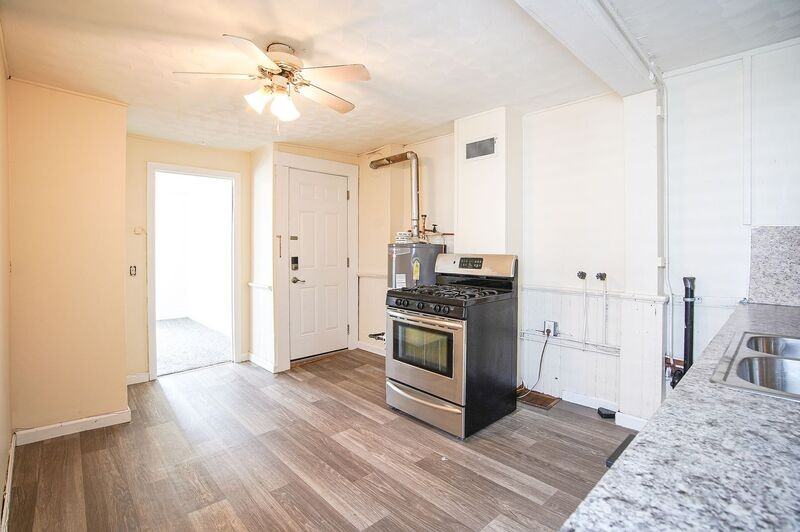32 Joy St #2R - Photo 5 of 13