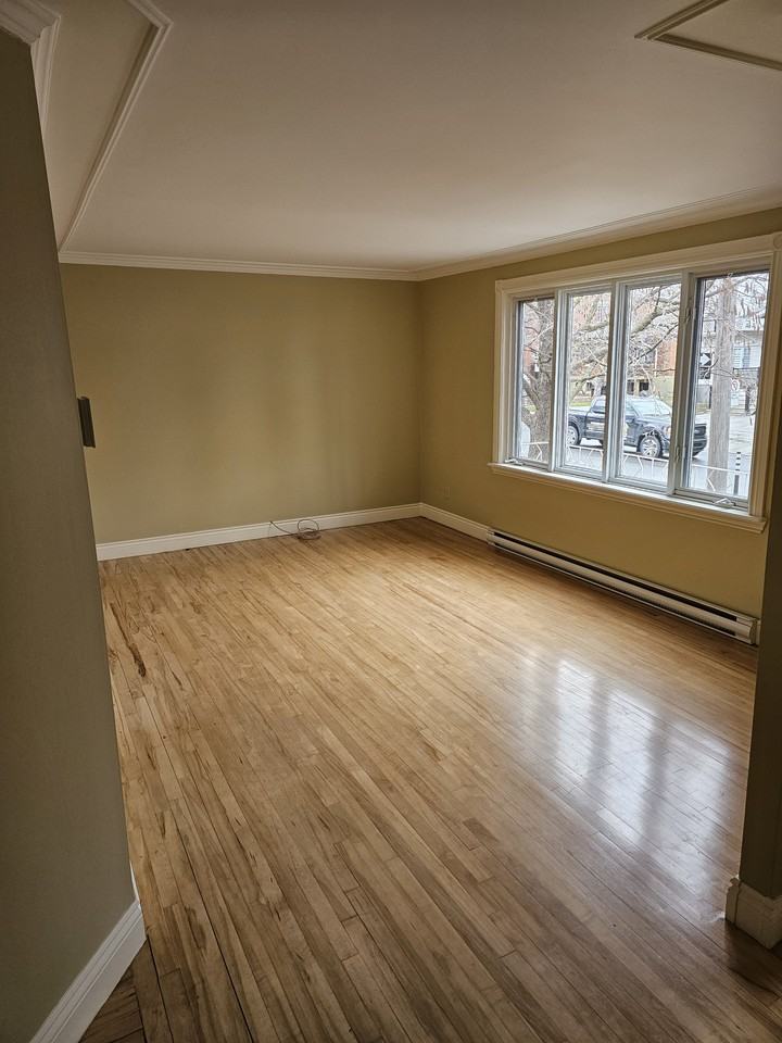2350 Rue Saint-Émile - Photo 4 of 17