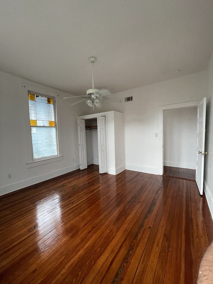 1303 General Pershing - Photo 4 of 18