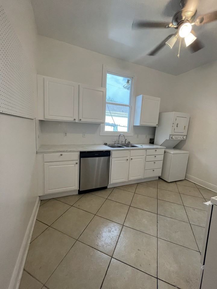 1303 General Pershing - Photo 7 of 18