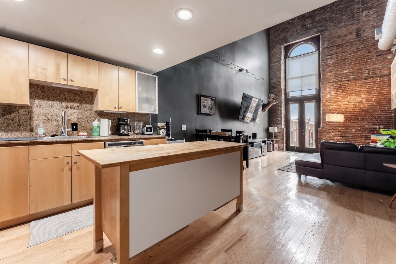 Smile Lofts - Photo 6 of 32